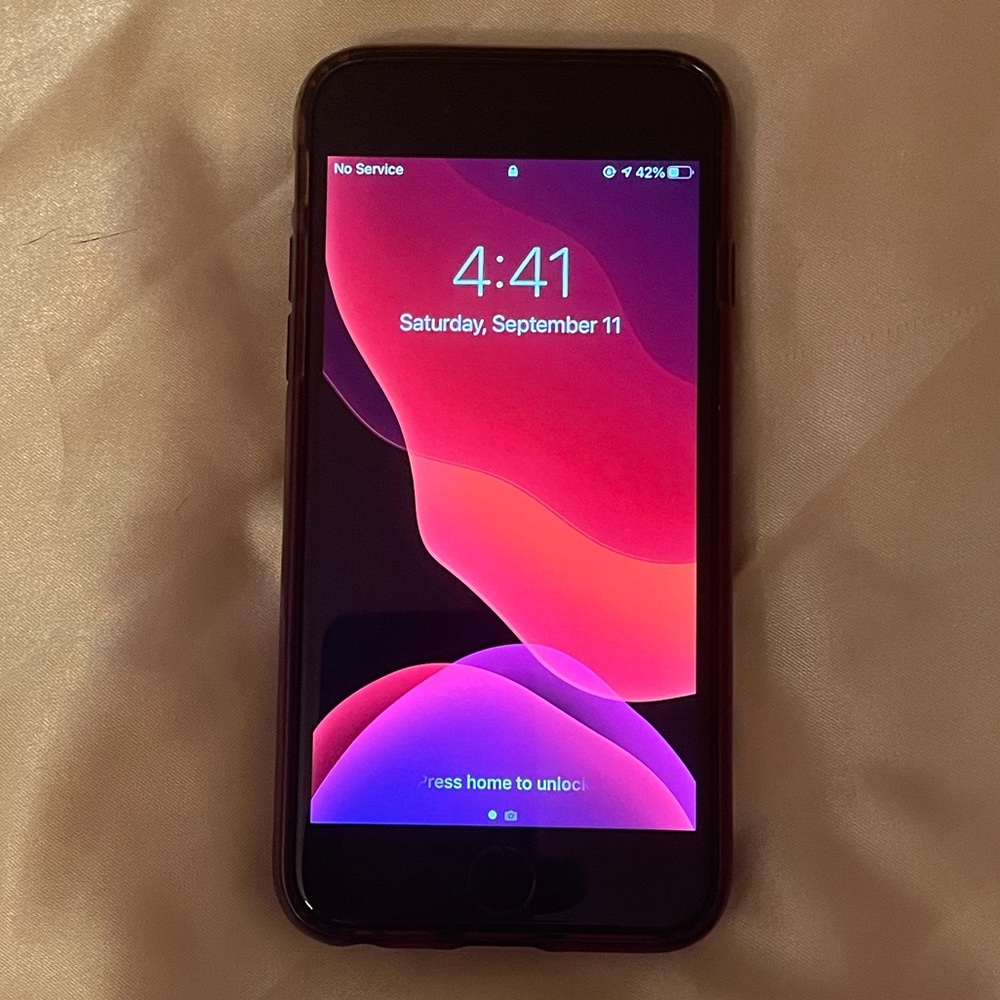 APPLE IPHONE 7